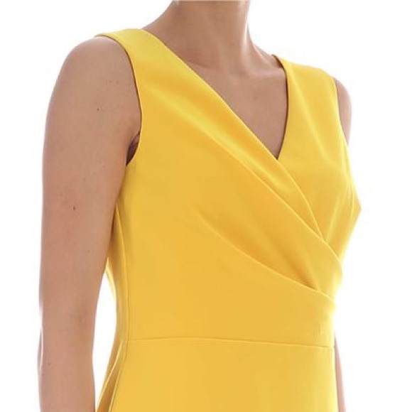 *NWT* & FREE SHIPPING - Crossed Neckline Dress - Picture 5 of 5